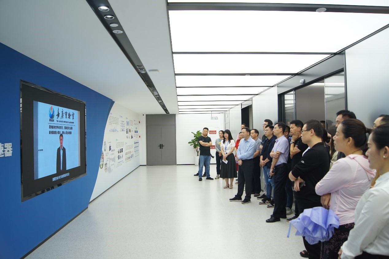 重點(diǎn)新聞-鷺翔嘉儀接待江頭街道調(diào)研，感受科技與產(chǎn)業(yè)融合的澎湃動(dòng)力
